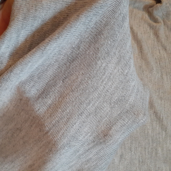 Sweater - Picture 7 of 7